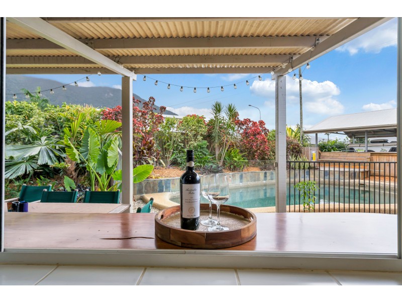 36 Cyperus Drive, Redlynch QLD 4870