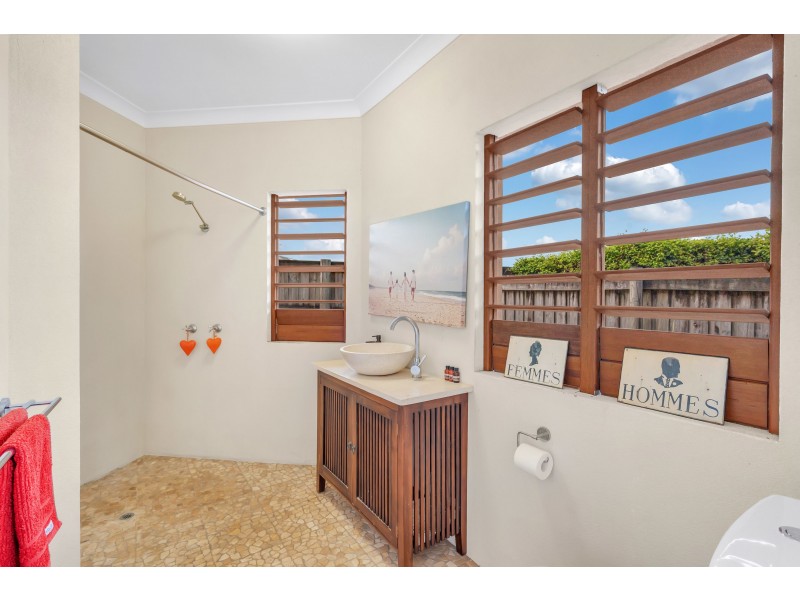 36 Cyperus Drive, Redlynch QLD 4870