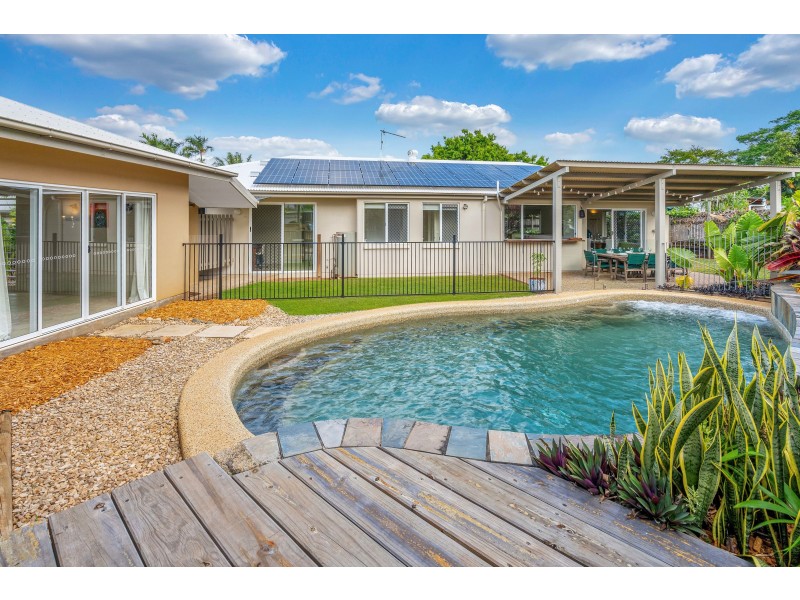 36 Cyperus Drive, Redlynch QLD 4870