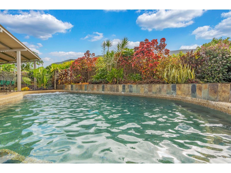 36 Cyperus Drive, Redlynch QLD 4870