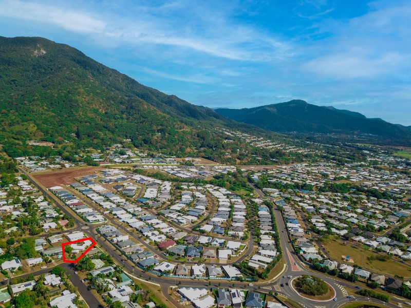 36 Cyperus Drive, Redlynch QLD 4870