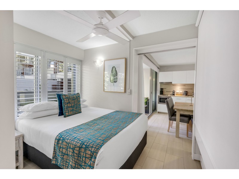 4202/2-22 Veivers Road, Palm Cove QLD 4879