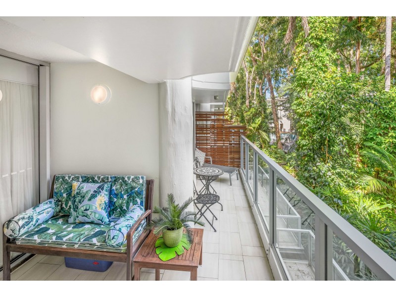 4202/2-22 Veivers Road, Palm Cove QLD 4879