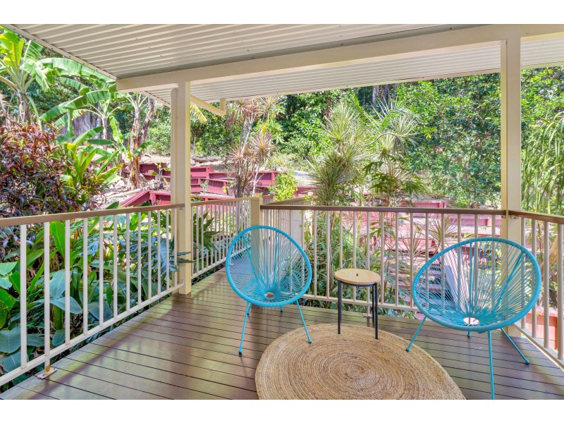 9 Trundle Terrace, Whitfield QLD 4870