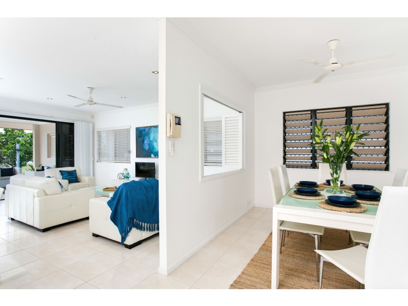 203 Esplanade, Cairns North QLD 4870