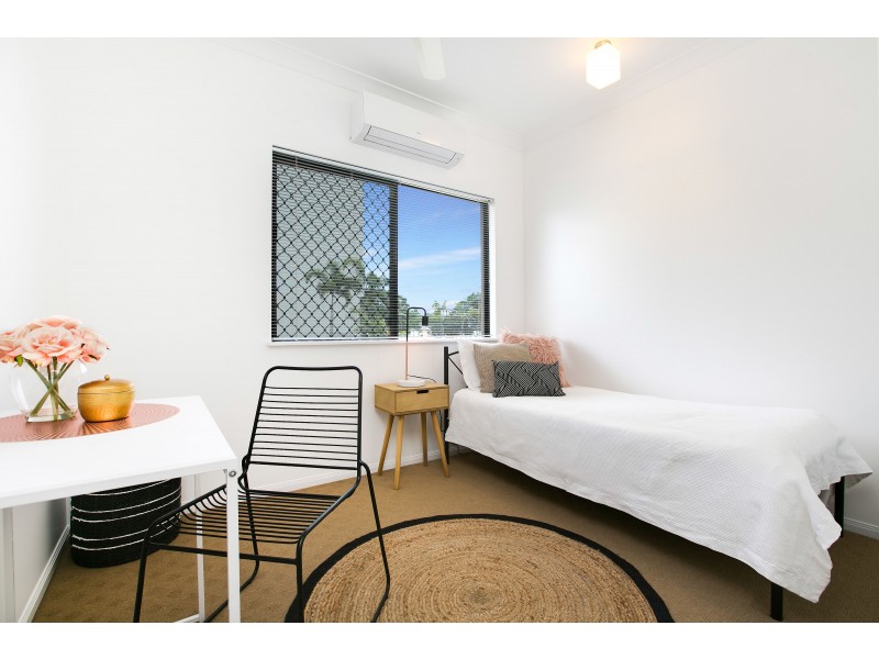 203 Esplanade, Cairns North QLD 4870