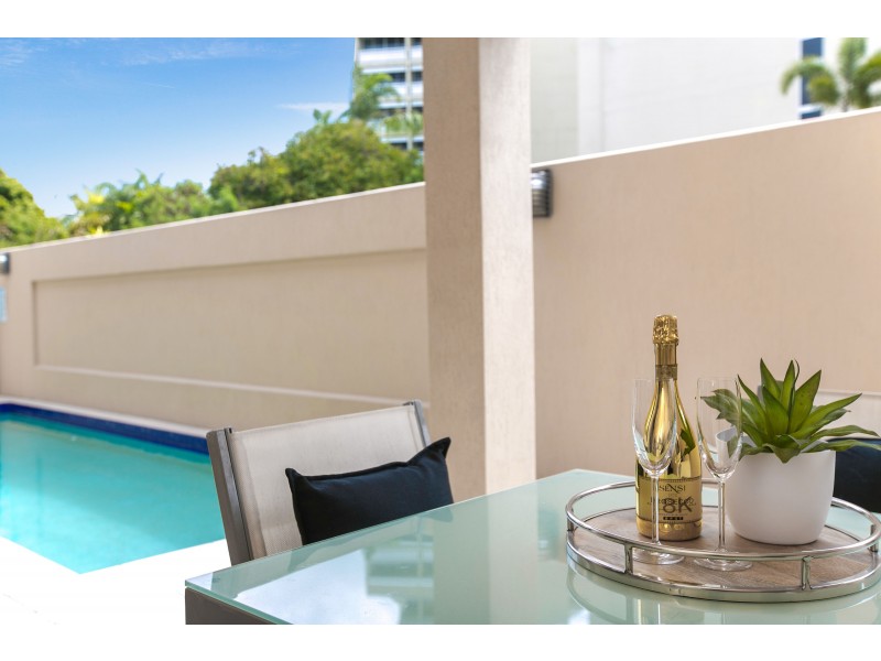 203 Esplanade, Cairns North QLD 4870