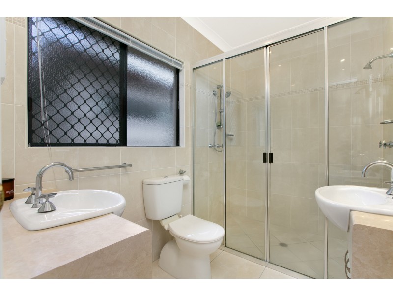 203 Esplanade, Cairns North QLD 4870