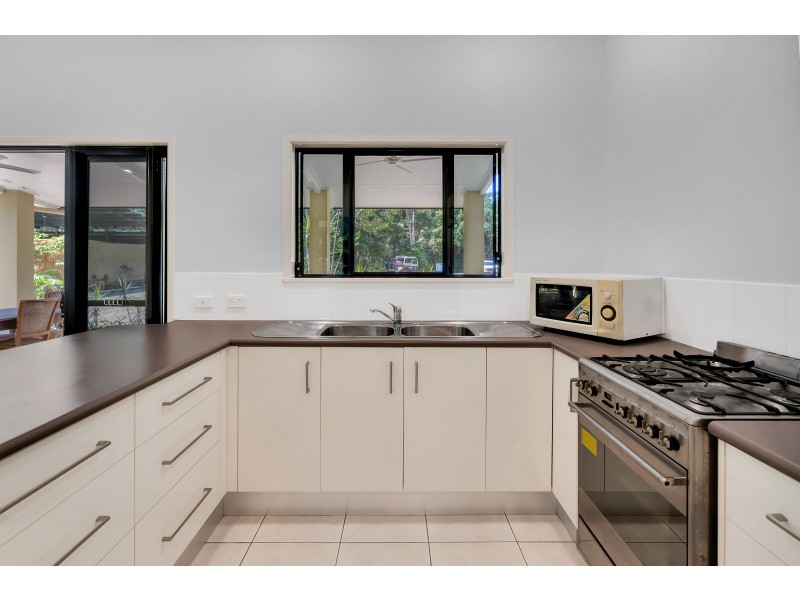 2585 Cape Tribulation Road, Thornton Beach QLD 4873