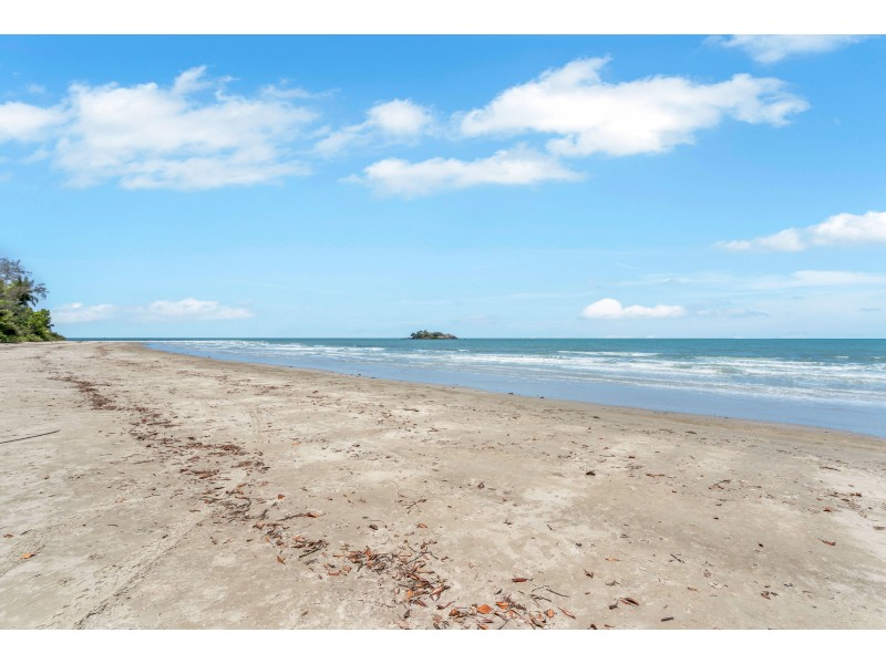 2585 Cape Tribulation Road, Thornton Beach QLD 4873