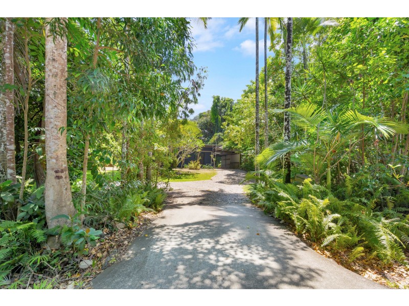 2587 Cape Tribulation Road, Thornton Beach QLD 4873