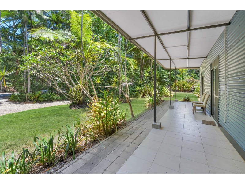 2587 Cape Tribulation Road, Thornton Beach QLD 4873