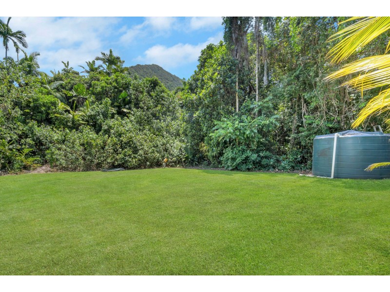 2587 Cape Tribulation Road, Thornton Beach QLD 4873