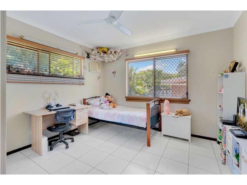 6 Granadilla Drive, Earlville QLD 4870