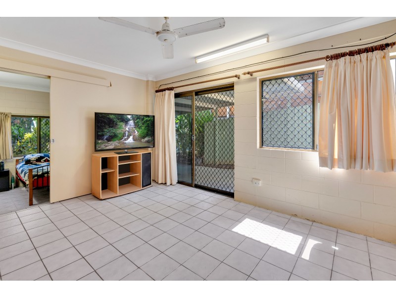 6 Granadilla Drive, Earlville QLD 4870