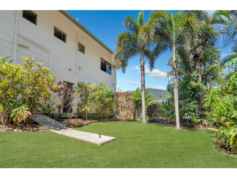 6 Granadilla Drive, Earlville QLD 4870