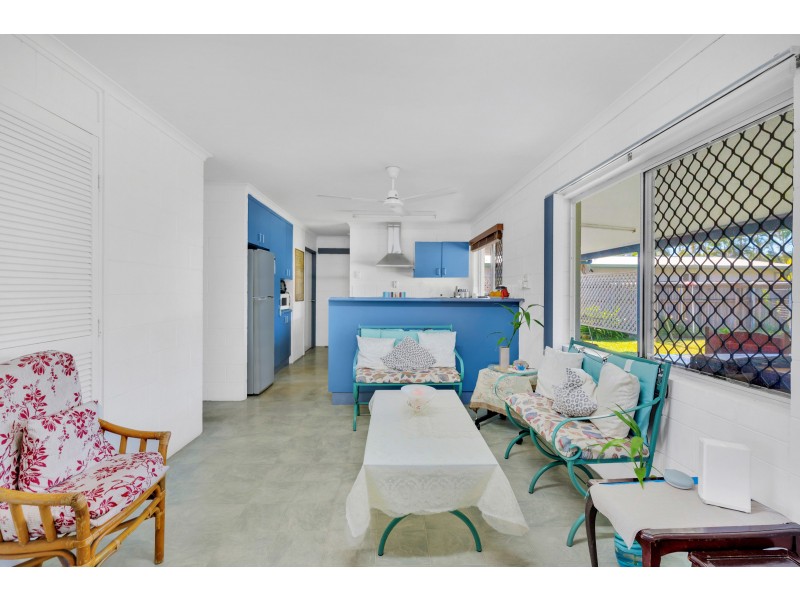 3 Alberta Street, Woree QLD 4868