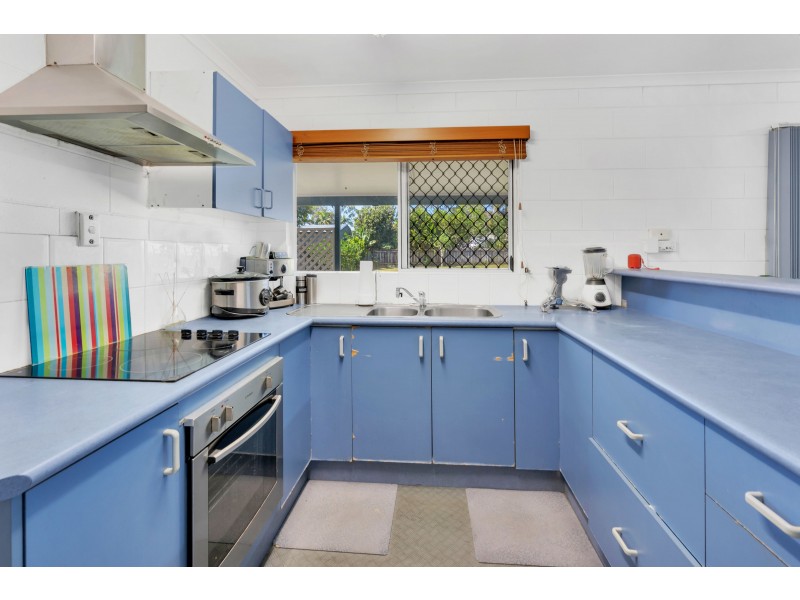 3 Alberta Street, Woree QLD 4868