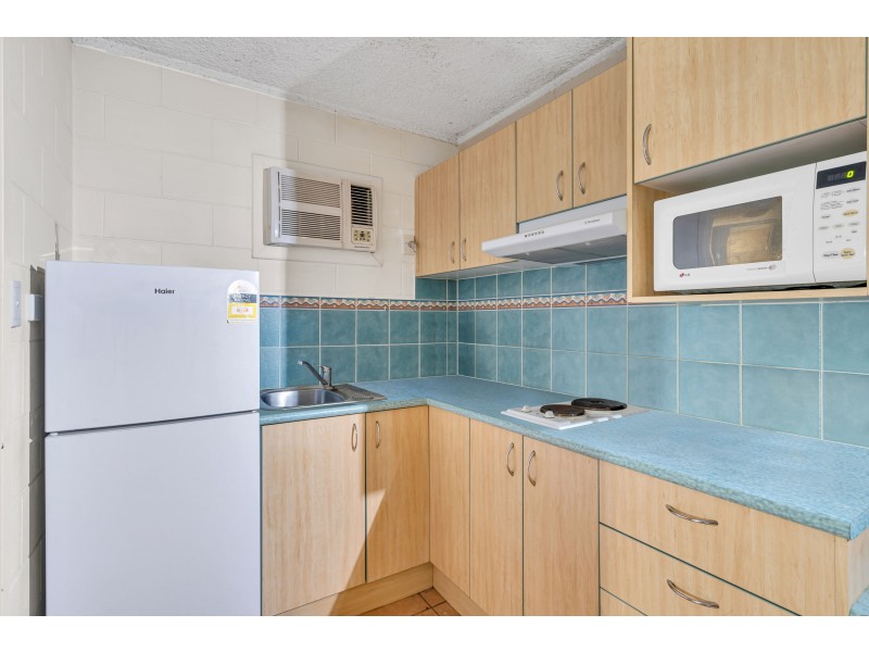 28/1-21 Anderson Road, Woree QLD 4868