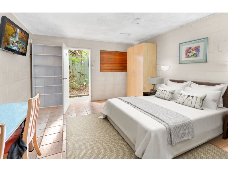 28/1-21 Anderson Road, Woree QLD 4868