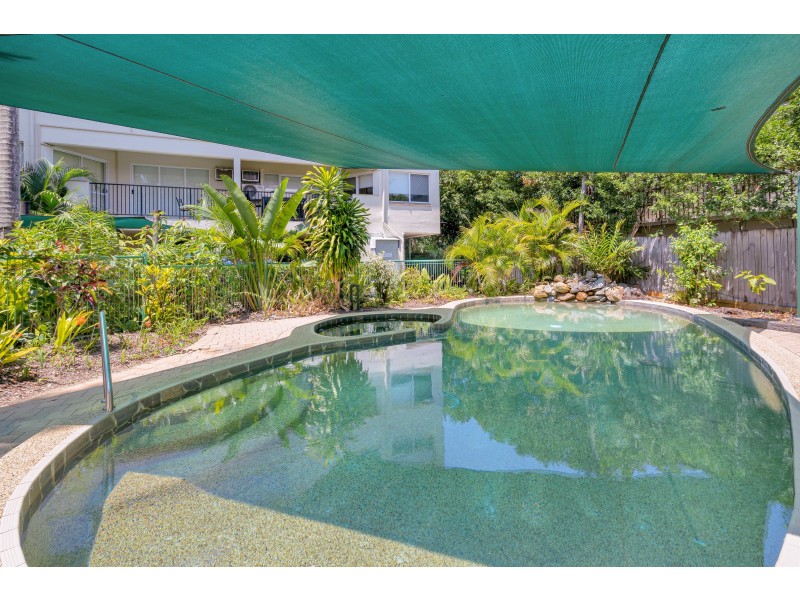 19/239 Lake Street, Cairns North QLD 4870
