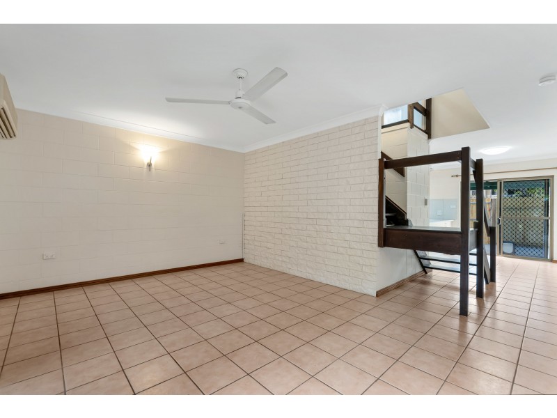 9/171 McLeod Street, Cairns North QLD 4870