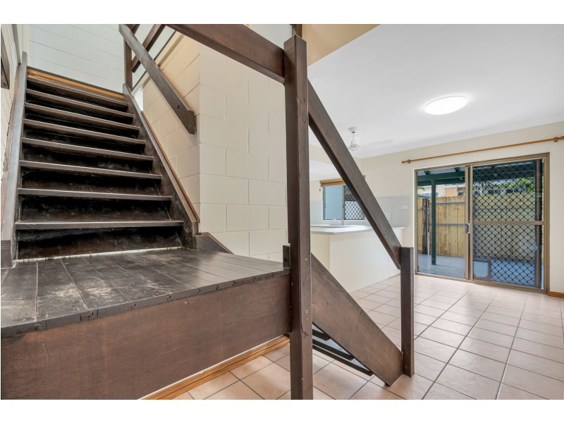 9/171 McLeod Street, Cairns North QLD 4870