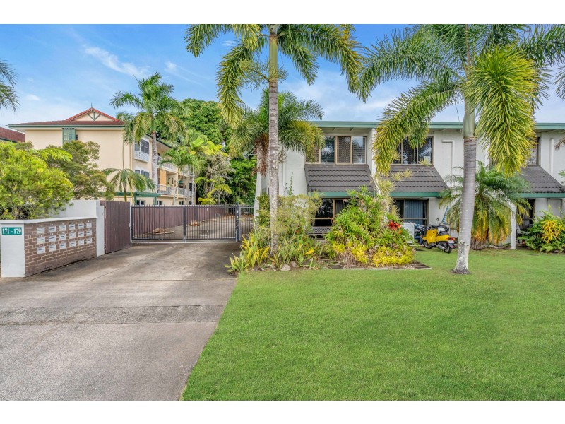 9/171 McLeod Street, Cairns North QLD 4870