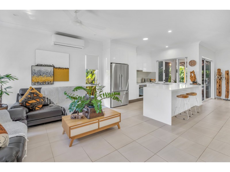 31 Conical Close, Trinity Beach QLD 4879