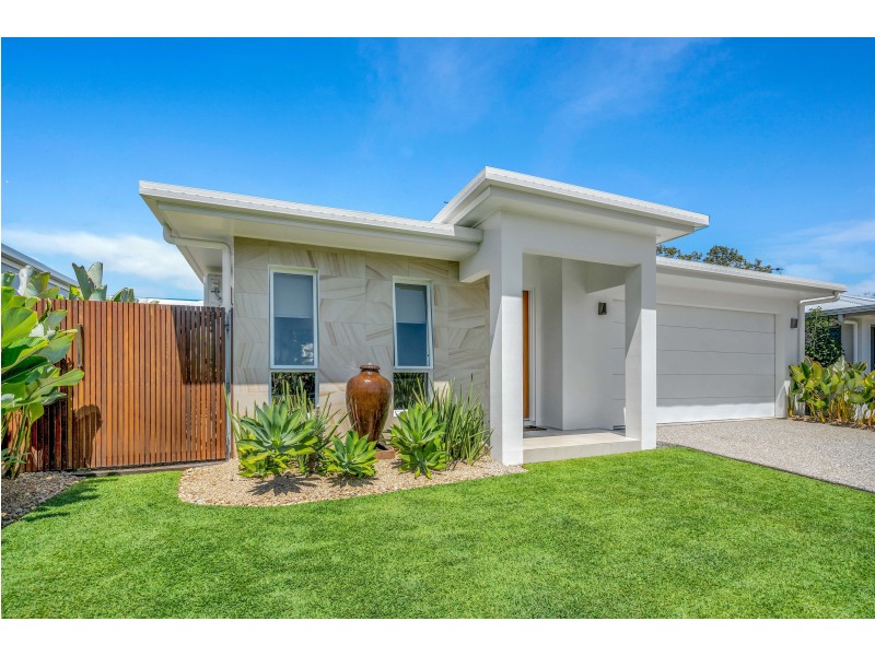 31 Conical Close, Trinity Beach QLD 4879
