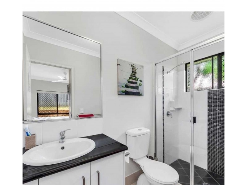 8 Flynn Close, Gordonvale QLD 4865