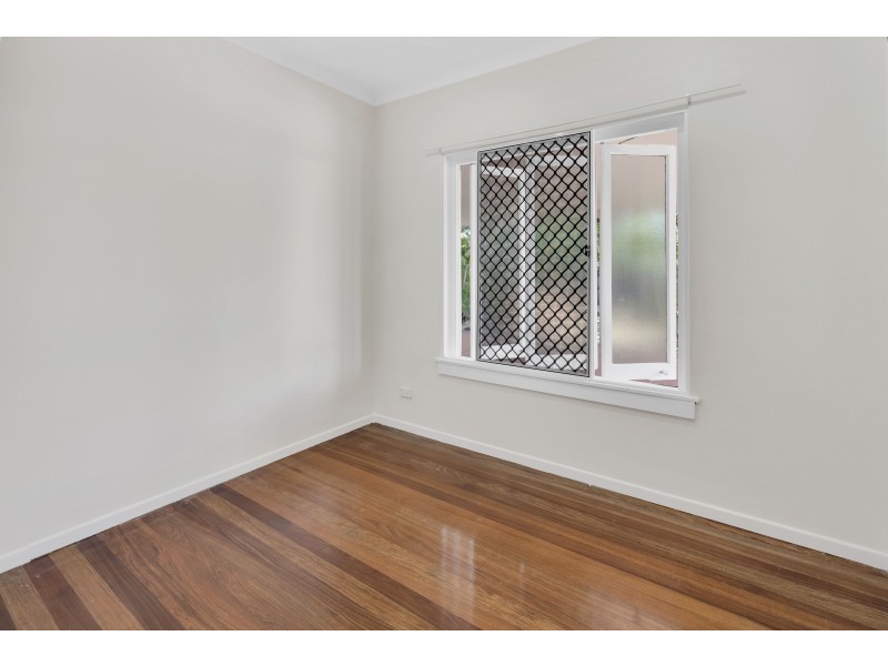 270 Aumuller Street, Westcourt QLD 4870