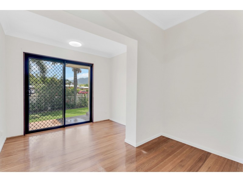 270 Aumuller Street, Westcourt QLD 4870
