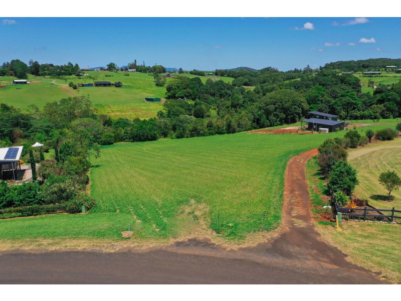 42 Angelita Close, Peeramon QLD 4885
