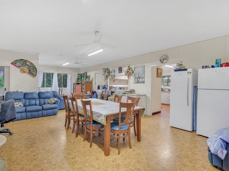 30 Peters Street, Mareeba QLD 4880