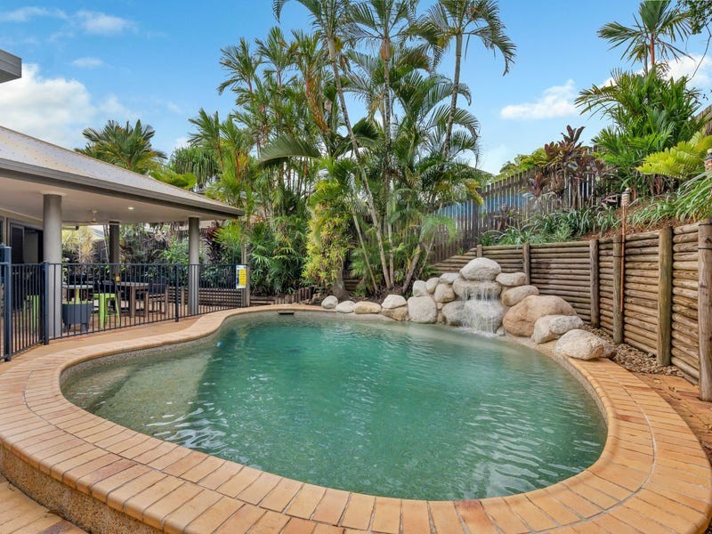 38 Benn Street, Brinsmead QLD 4870