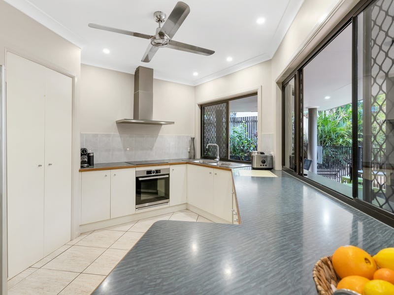 38 Benn Street, Brinsmead QLD 4870