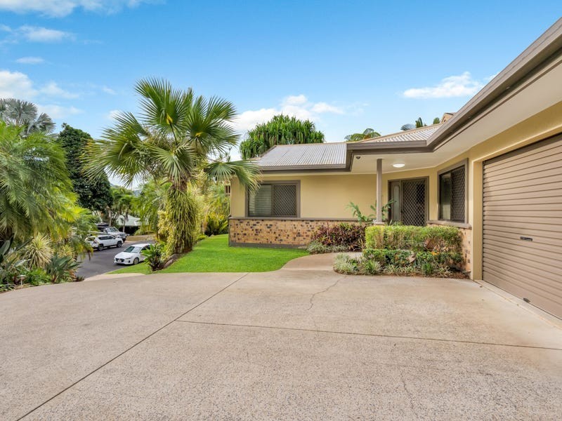 38 Benn Street, Brinsmead QLD 4870