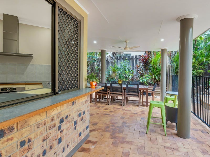 38 Benn Street, Brinsmead QLD 4870