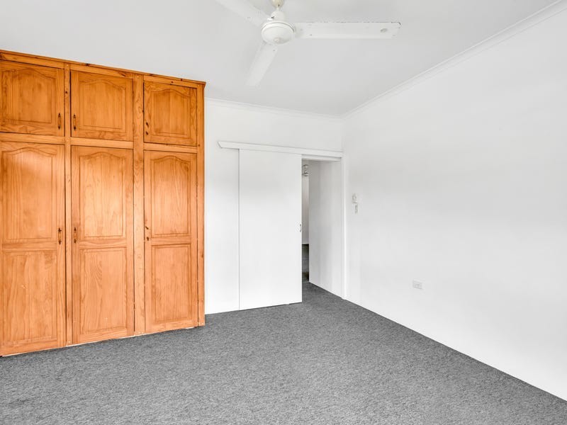 4/15 Girralong Street, Woree QLD 4868