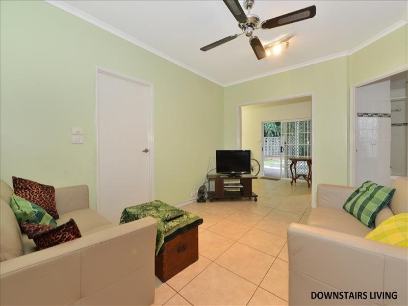 12 Creedy Street, Westcourt QLD 4870