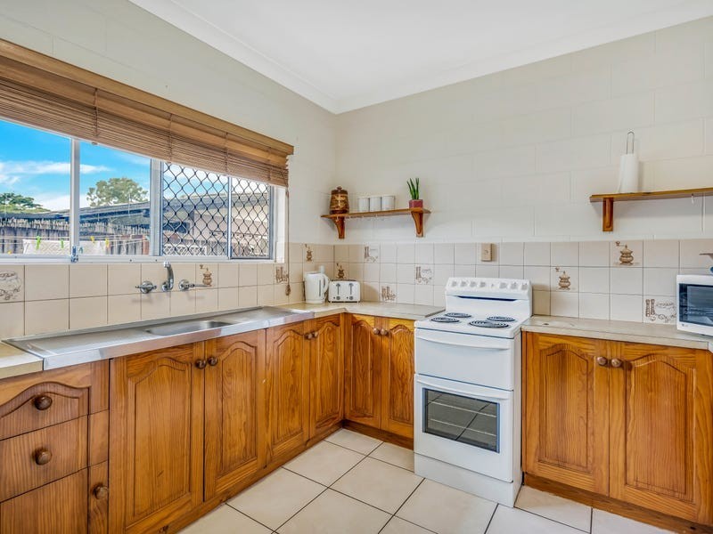 2/80 Hollywood Boulevard, White Rock QLD 4868