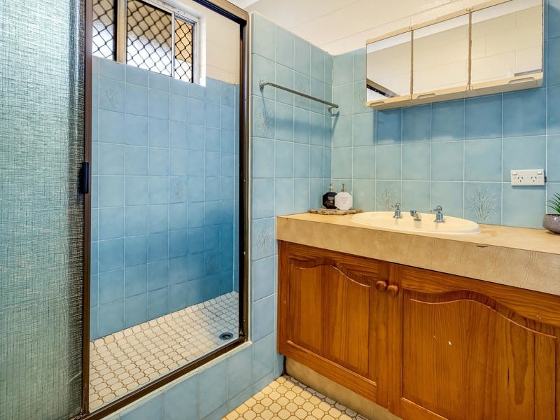 2/80 Hollywood Boulevard, White Rock QLD 4868