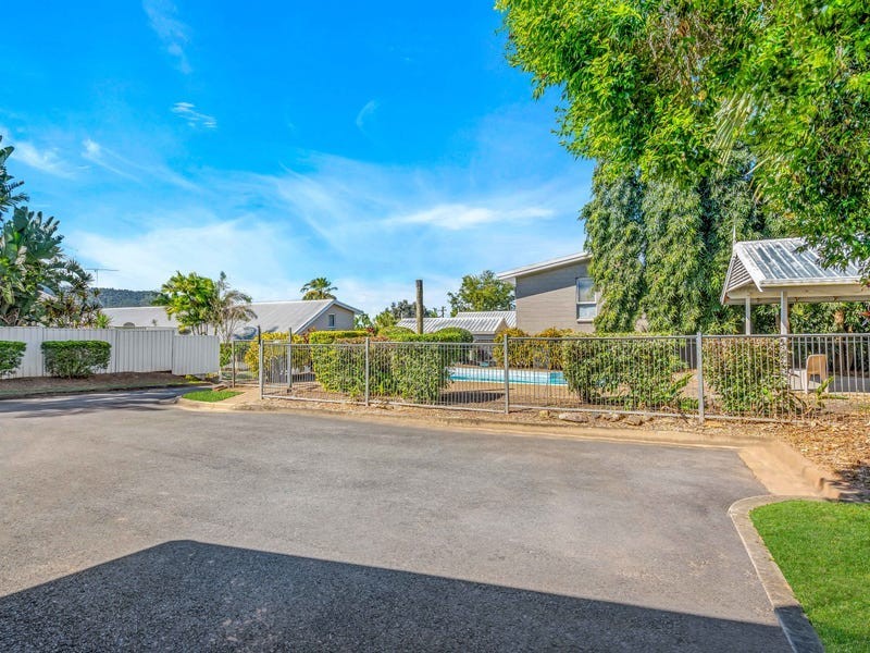 14/15-19 Keith Street, Whitfield QLD 4870