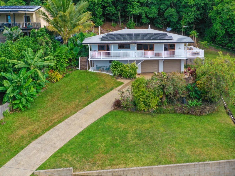 23 Blue Hills Crescent, Freshwater QLD 4870