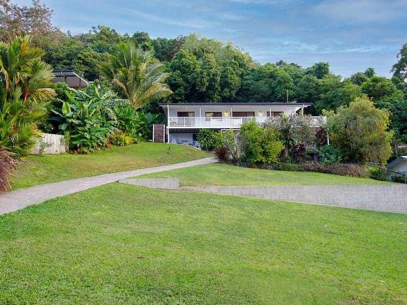 23 Blue Hills Crescent, Freshwater QLD 4870