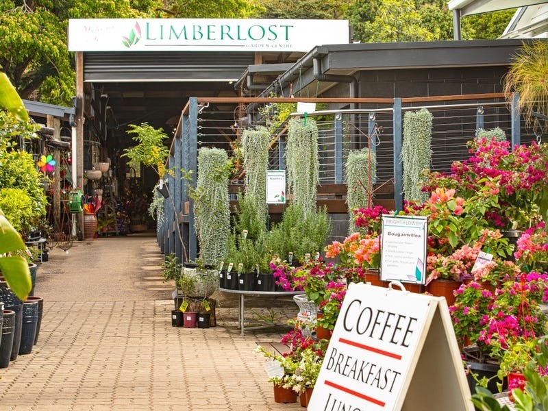 23 Blue Hills Crescent, Freshwater QLD 4870