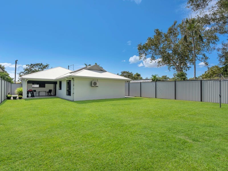 435 Varley Street, Yorkeys Knob QLD 4878