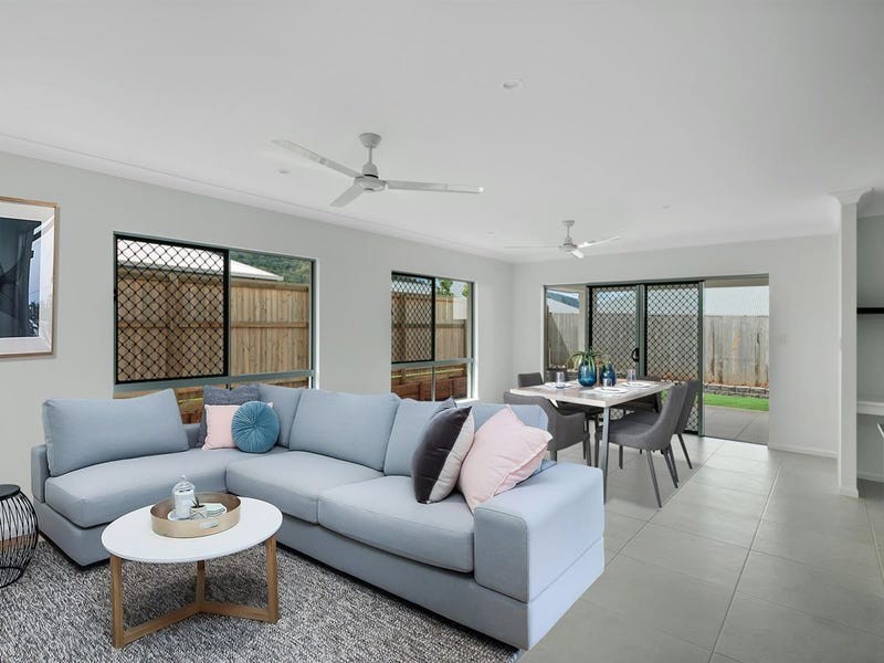58 Springbrook Avenue, Redlynch QLD 4870