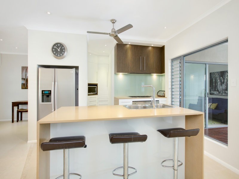 26 Kitava Street, Trinity Beach QLD 4879